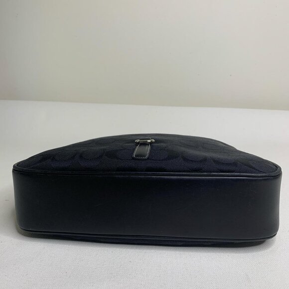 Vintage Coach monogram shoulder bag - Picture 6 of 7